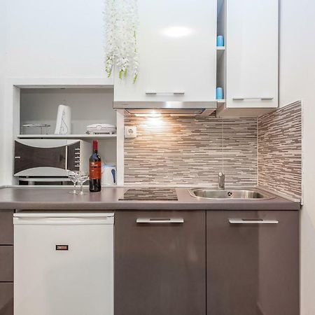 רייקה Apartments Black & White, Cherry & Blue מראה חיצוני תמונה
