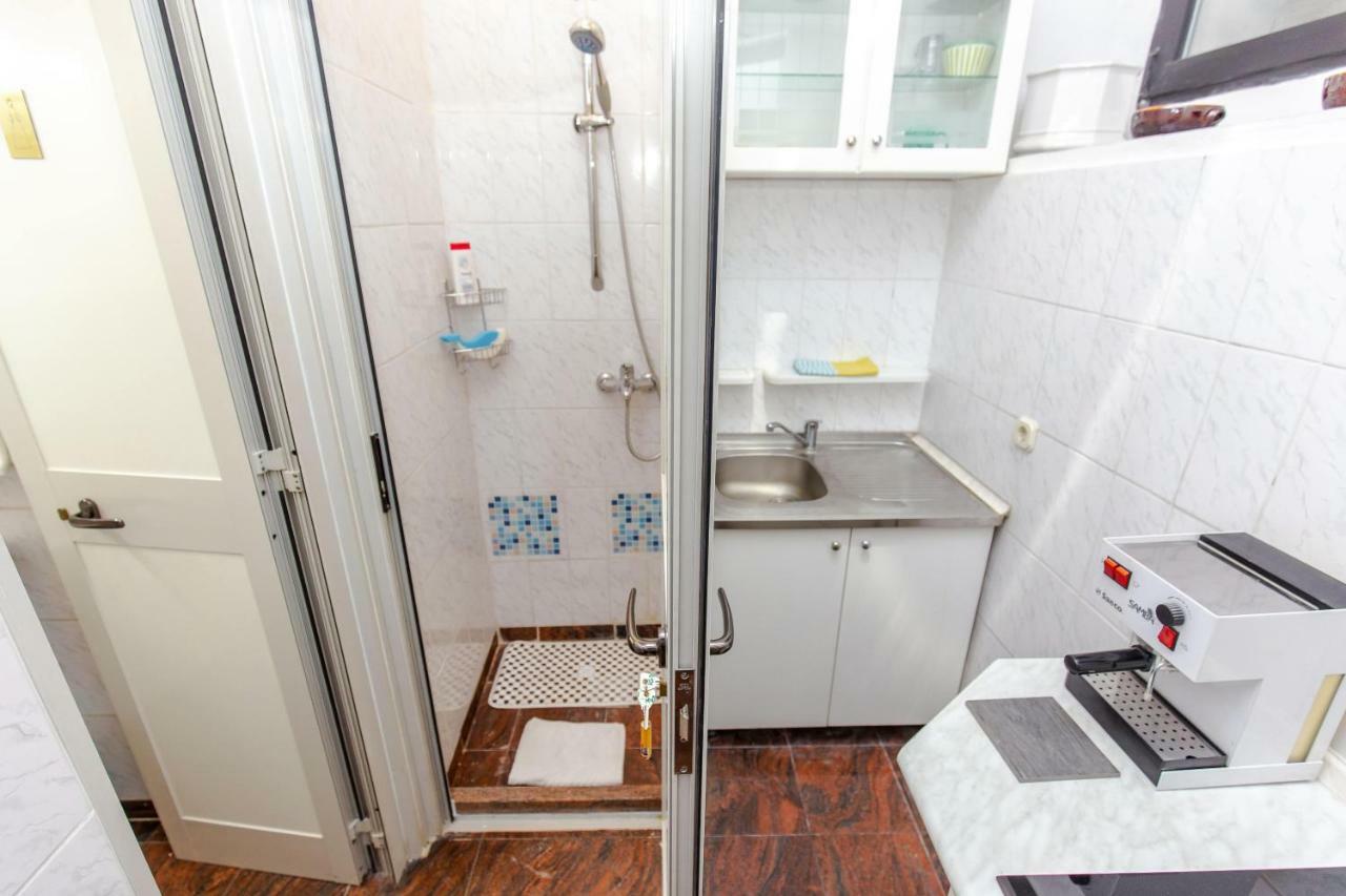 רייקה Apartments Black & White, Cherry & Blue מראה חיצוני תמונה